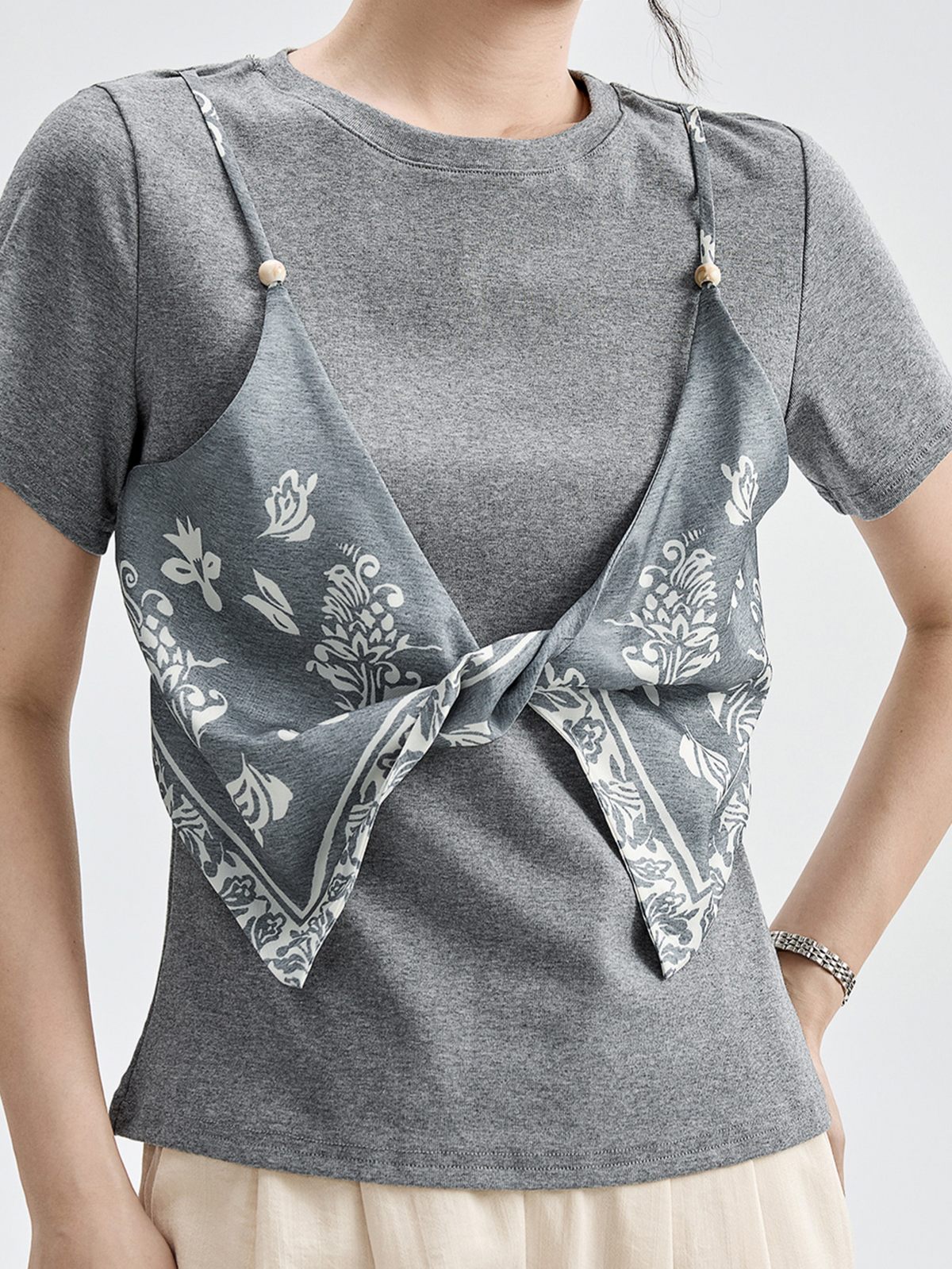 半袖Tシャツ2枚フェイクスカーフ個性的アートキルティングトップス