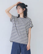 ゆったりドロップショルダー ボーダーTシャツ