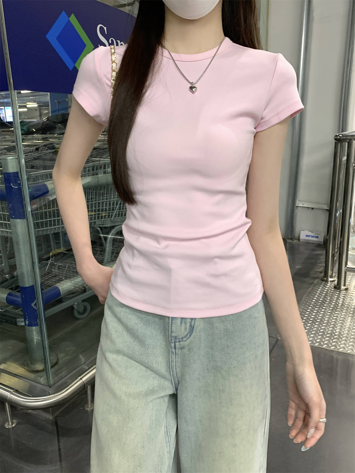 美シルエット見え クルーネック 半袖Tシャツ