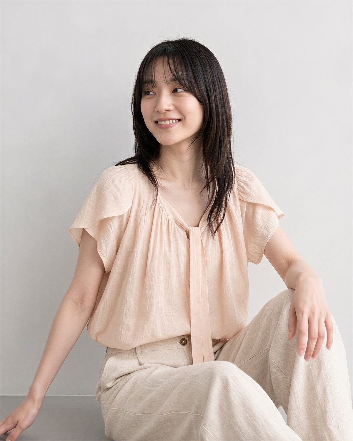 「2色」フレア半袖薄手フレンチゆったりギャザーバンドシャツ