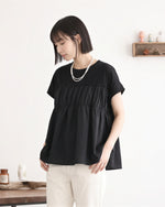 切り替えギャザー入り ゆったりTシャツ