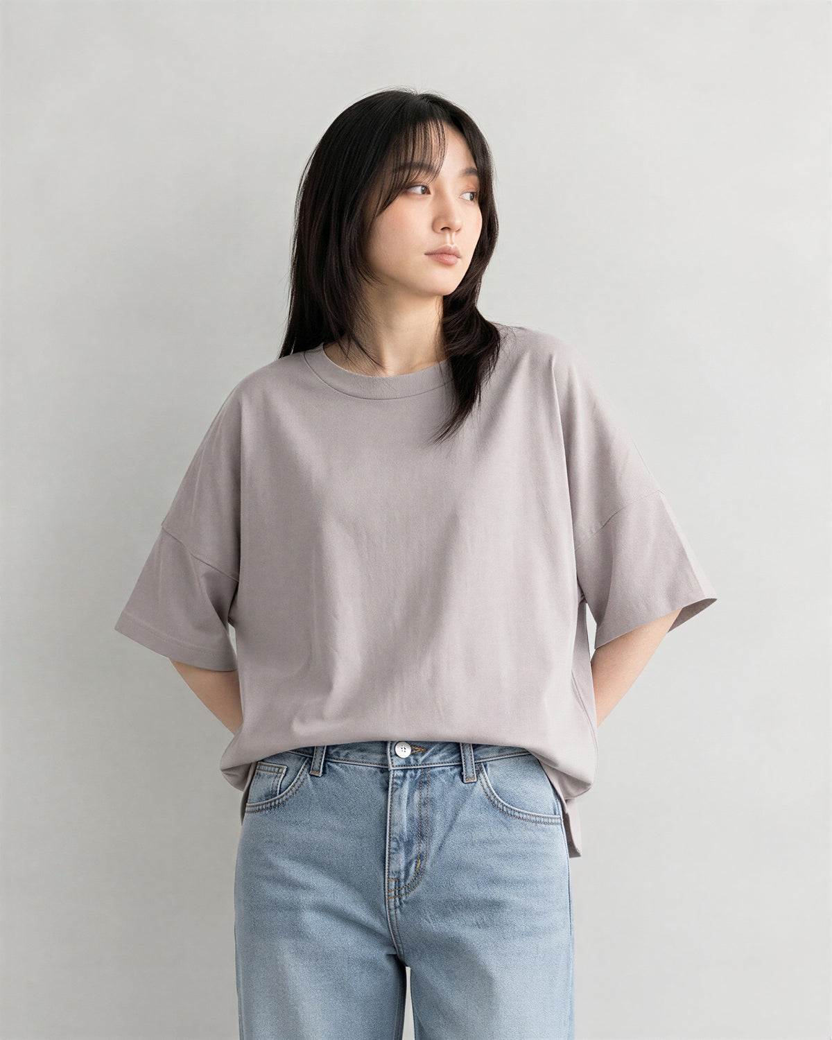 ゆったりドロップショルダー スリットTシャツ