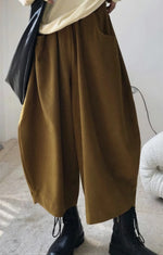 ゆったりカーブシルエット 立体サルエルパンツ
