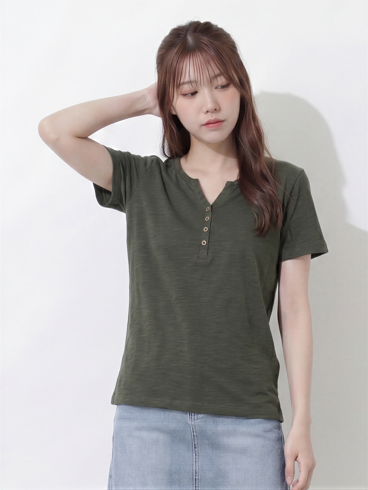 深V前立てボタン付き すっきり細見え 半袖Tシャツ