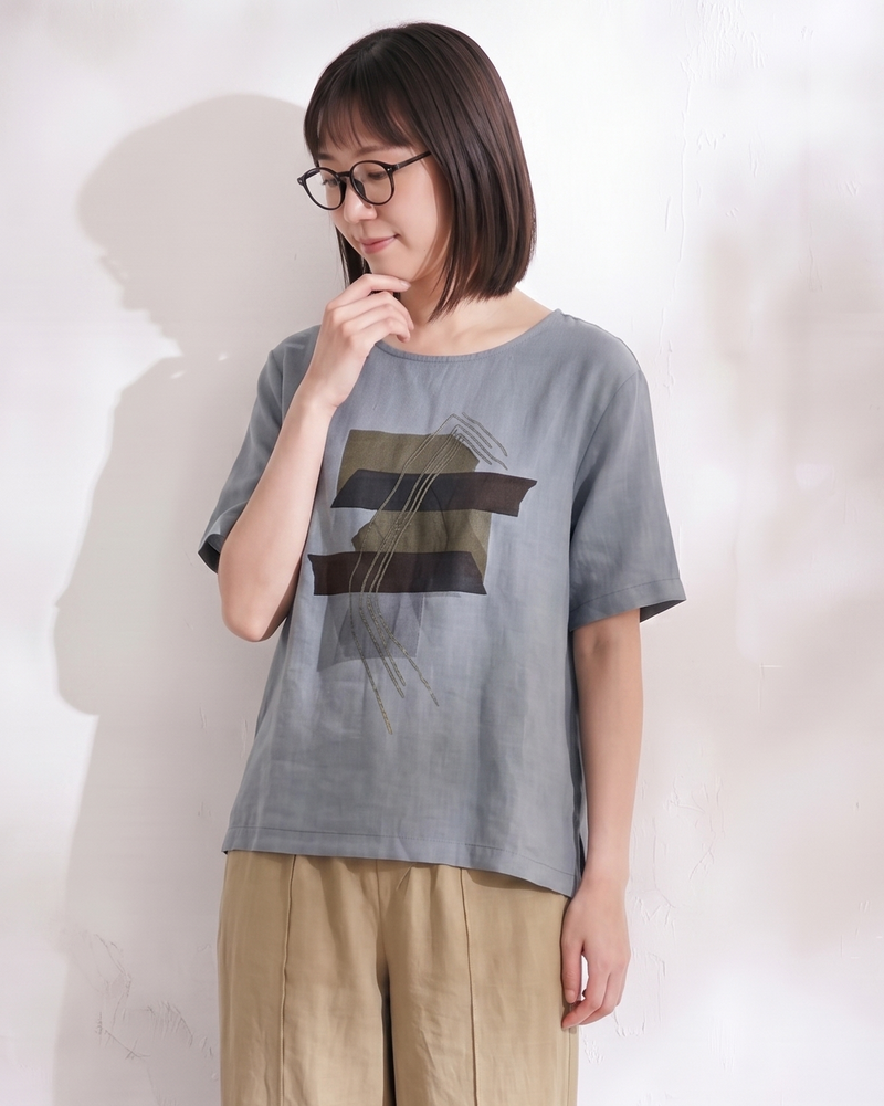 アブストラクト柄 ゆったり クルーネック プルオーバー