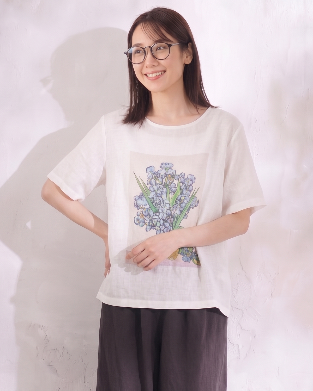 ゆったりカジュアルクルーネックフラワープリント半袖Tシャツ