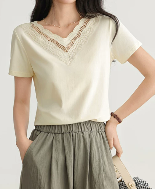 カットワークレースVネック 半袖ストレートTシャツ