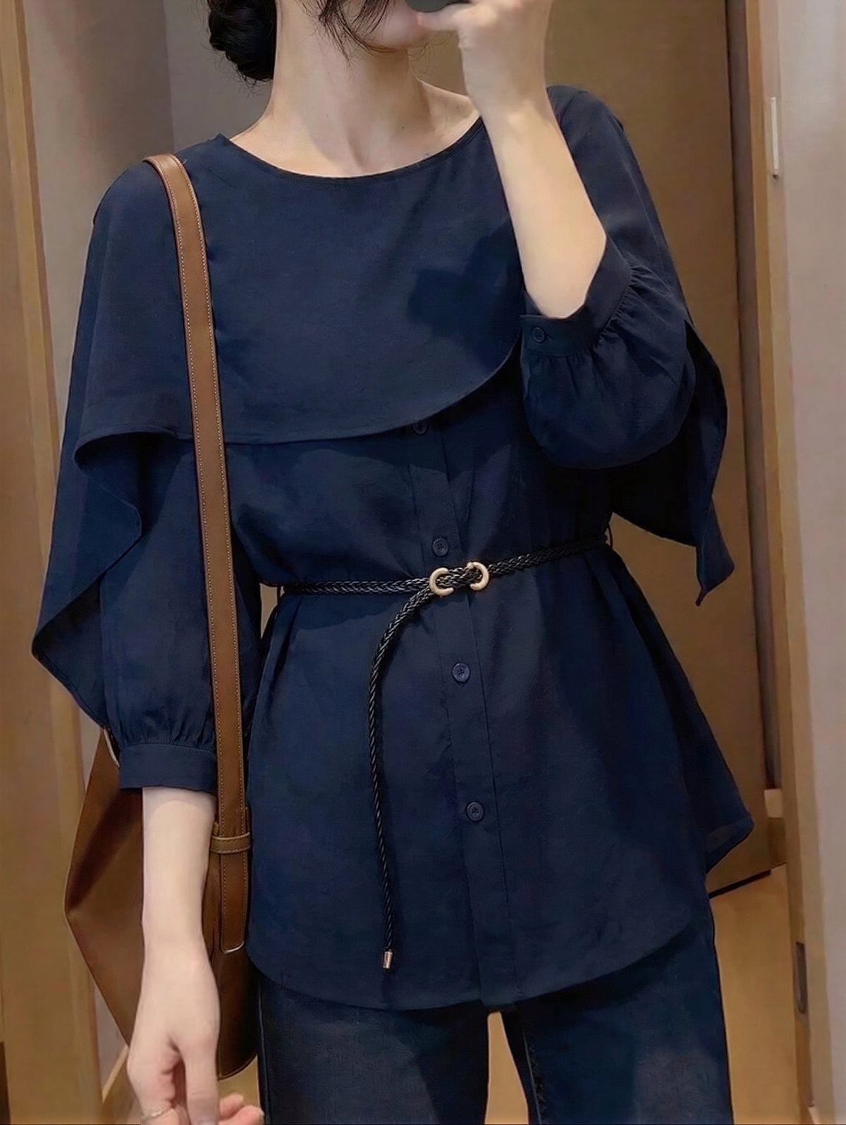アシンメトリーケープ ウエストマークシャツ