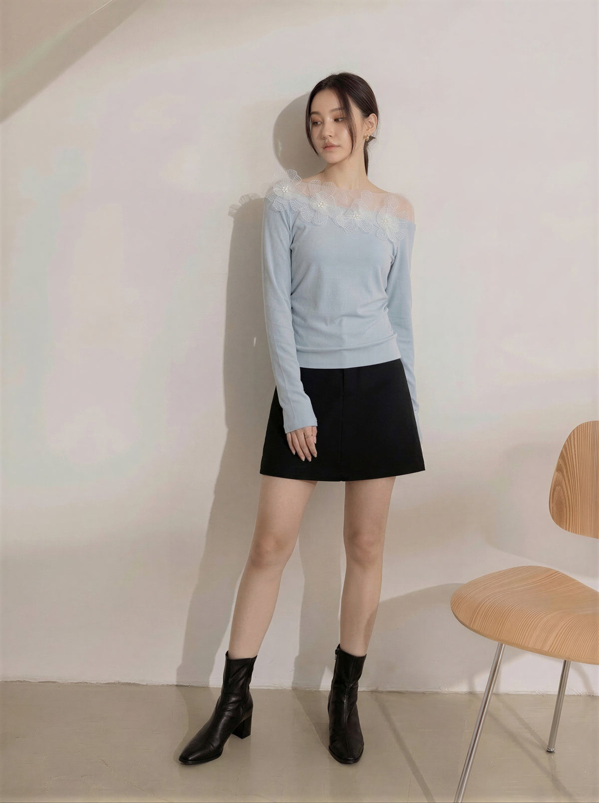 オフショルダー 透けチュール切替 立体フラワー 長袖Tシャツ
