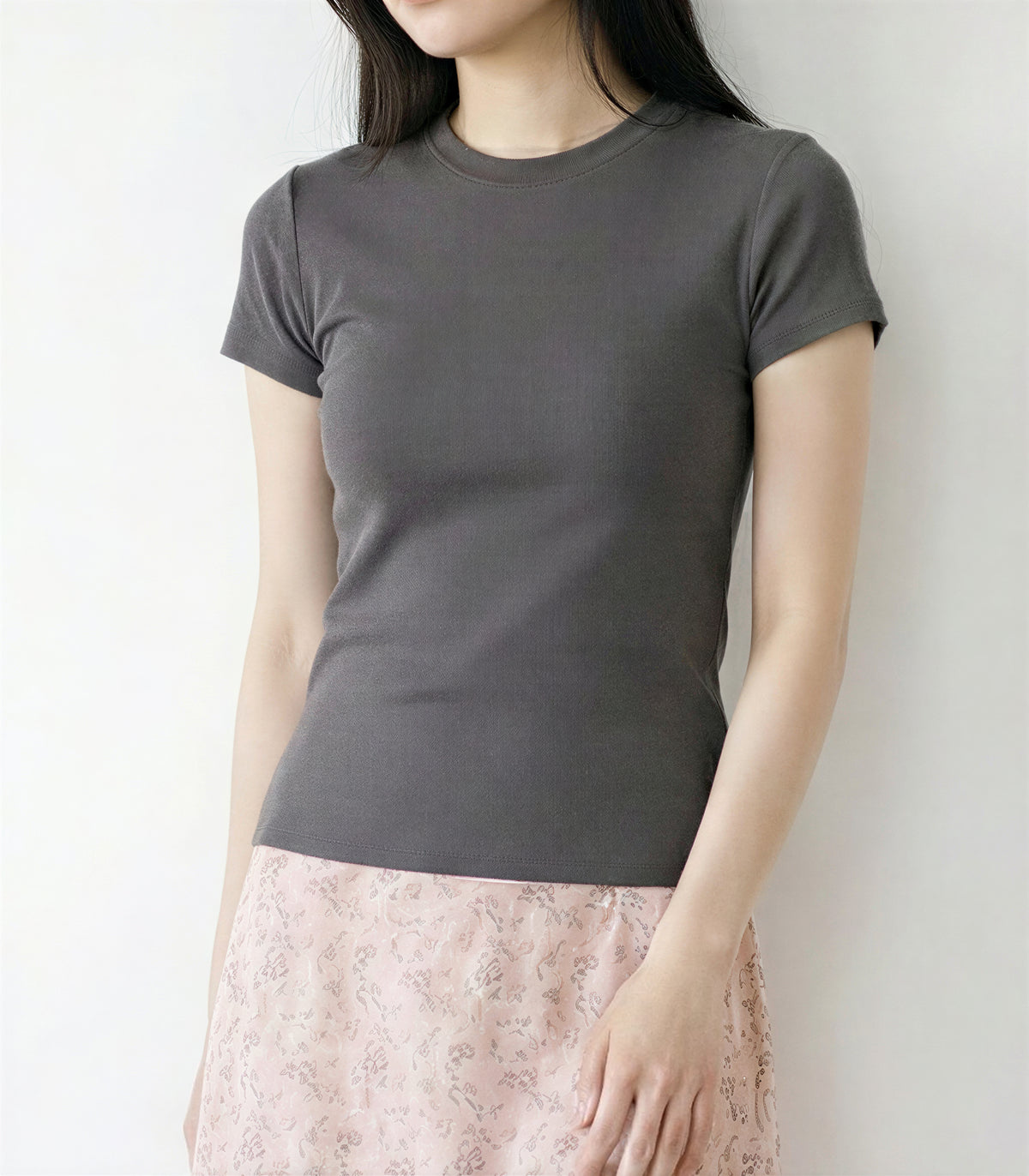 ウエストすっきり見え ラウンドネック 半袖Tシャツ