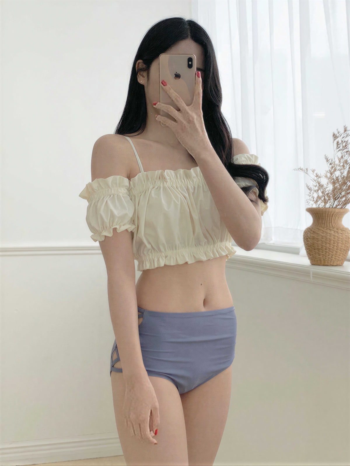 オフショルダー フリル サイドカットアウト セパレート水着
