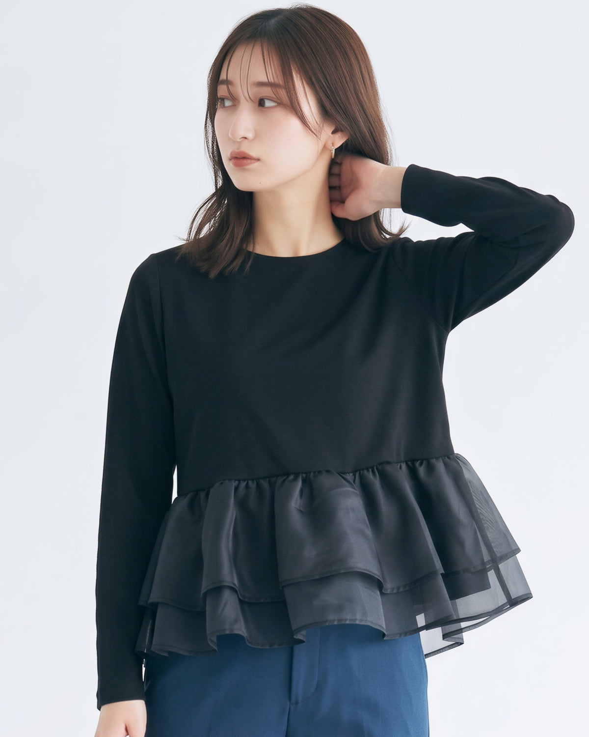 3色展開｜チュール切替・フリルヘム長袖Tシャツ