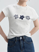 スリムフィット ラグランスリーブ フラワーアップリケTシャツ