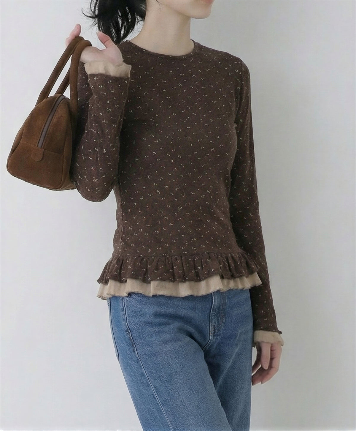 小花柄プリント フリルヘム切替 スリムフィット クルーネック 長袖Tシャツ