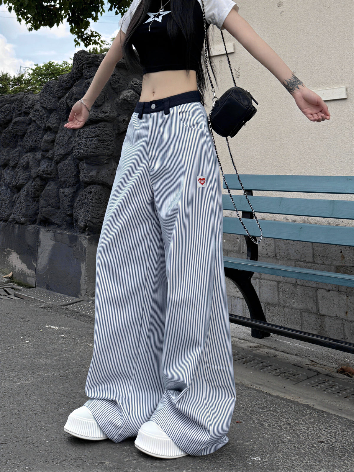 ハイウエスト切り替えストライプワイドカジュアルパンツ