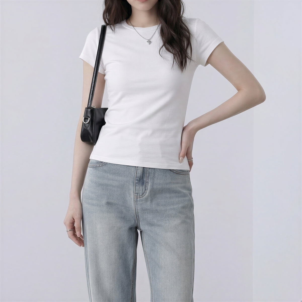 美シルエット見え クルーネック 半袖Tシャツ