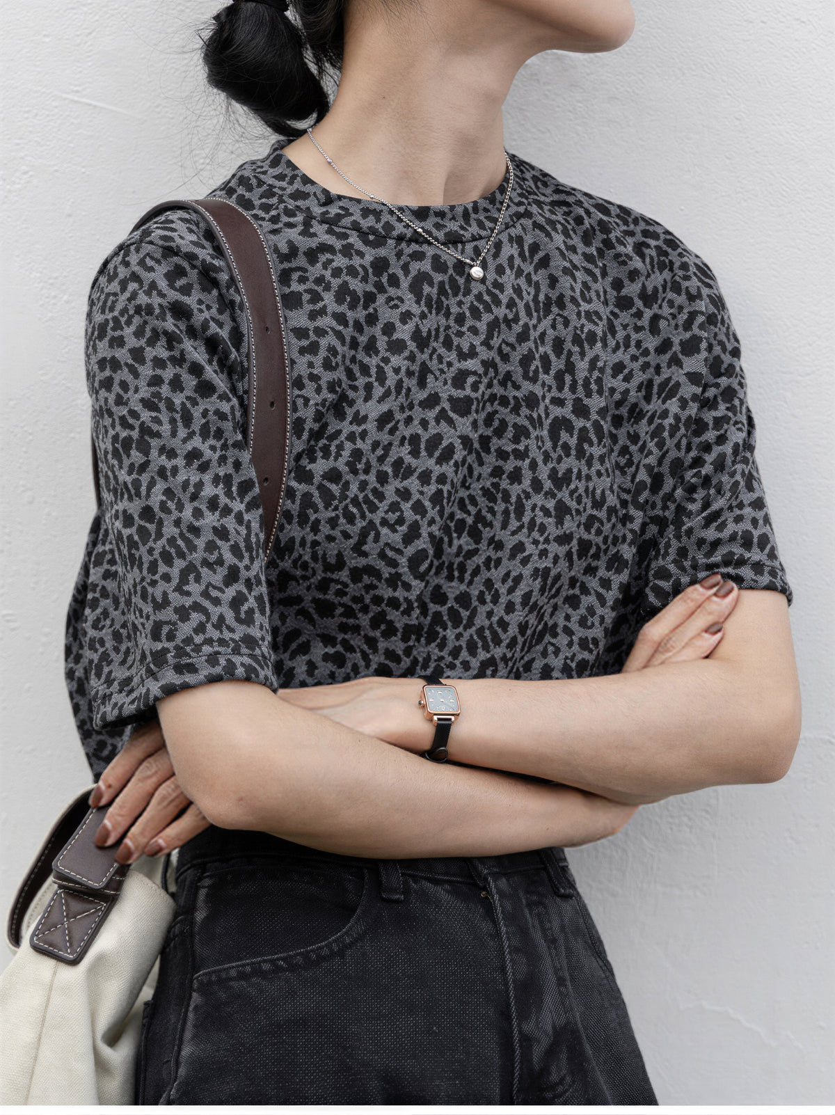 スモーキーグレー レオパード柄 スリムフィット 半袖Tシャツ-スモークグレー-L