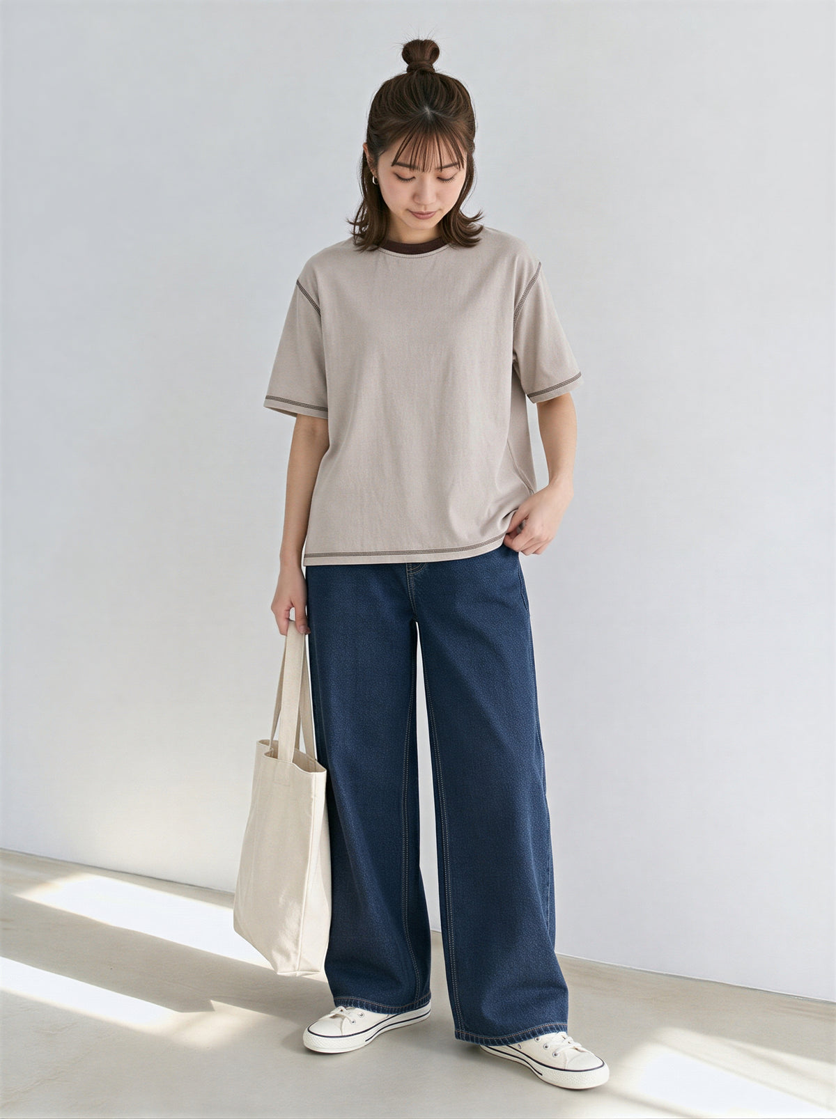 【全3色】ゆったりストレート 配色トリムTシャツ | 肌触り柔らかい
