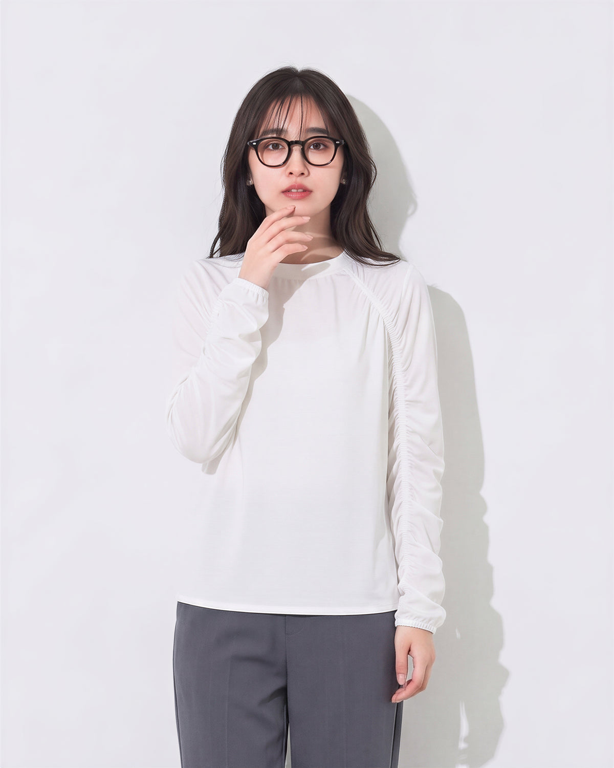 ギャザー切り替えルーズ長袖Tシャツ-ホワイト-XL