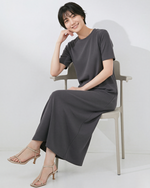 クルーネック 半袖 ストレート マキシ丈（裾長め）ワンピース