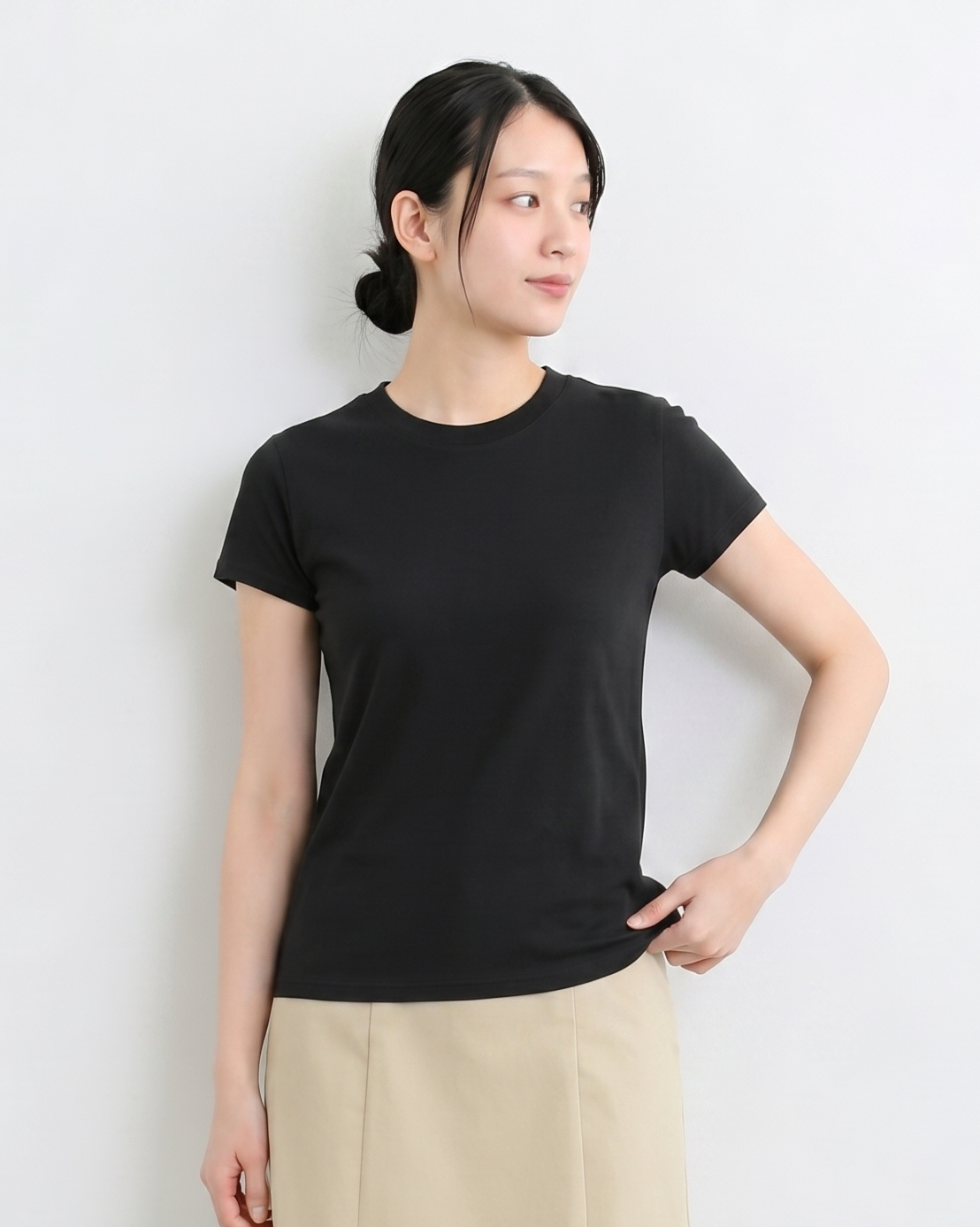 ウエストすっきり見え ラウンドネック 半袖Tシャツ