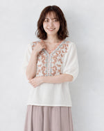 M~2XL Vネック 刺繍パフスリーブTシャツ