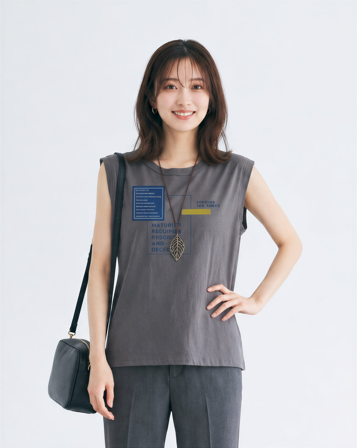 M~5XL ゆったりストレートシルエット プリントノースリーブタンクトップ