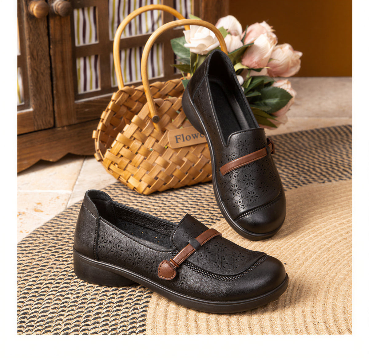 【全3色】【2.5cmヒール】透かし彫り レトロバックル ママシューズ
