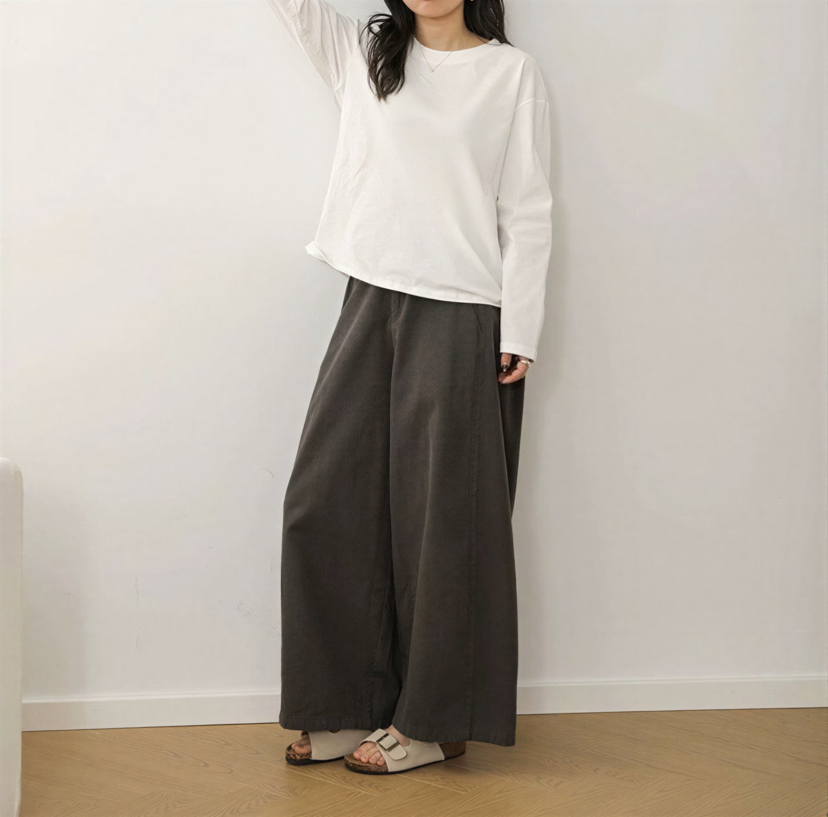 ハイウエスト タック入り ルーズワイドパンツ