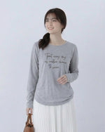 ライトグレー クルーネック 手書き風ロゴプリント スリムフィット 長袖Tシャツ