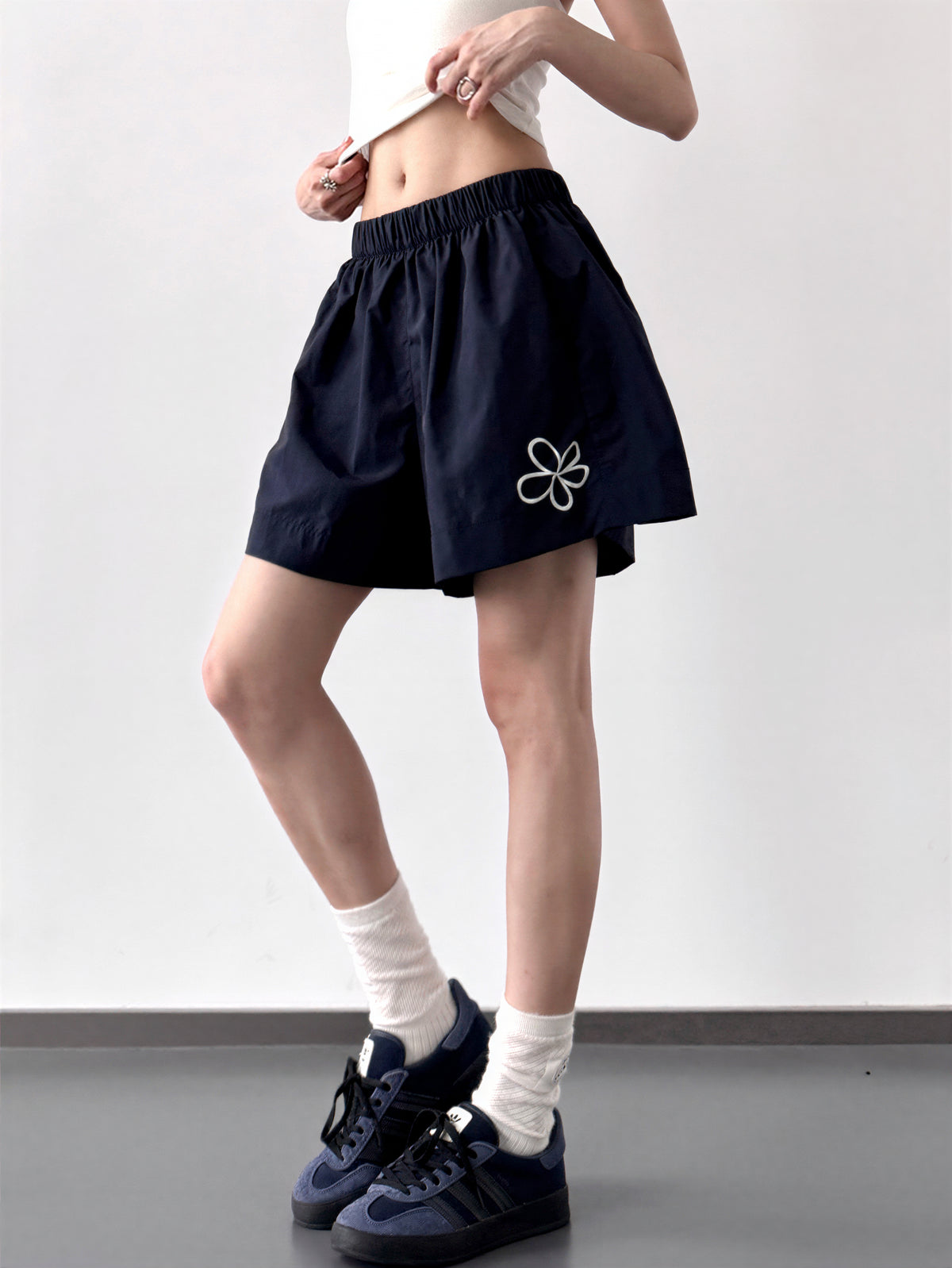 ウエストゴム ハイウエスト 花柄プリント ワイドショートパンツ-ダークネイビー-2XL
