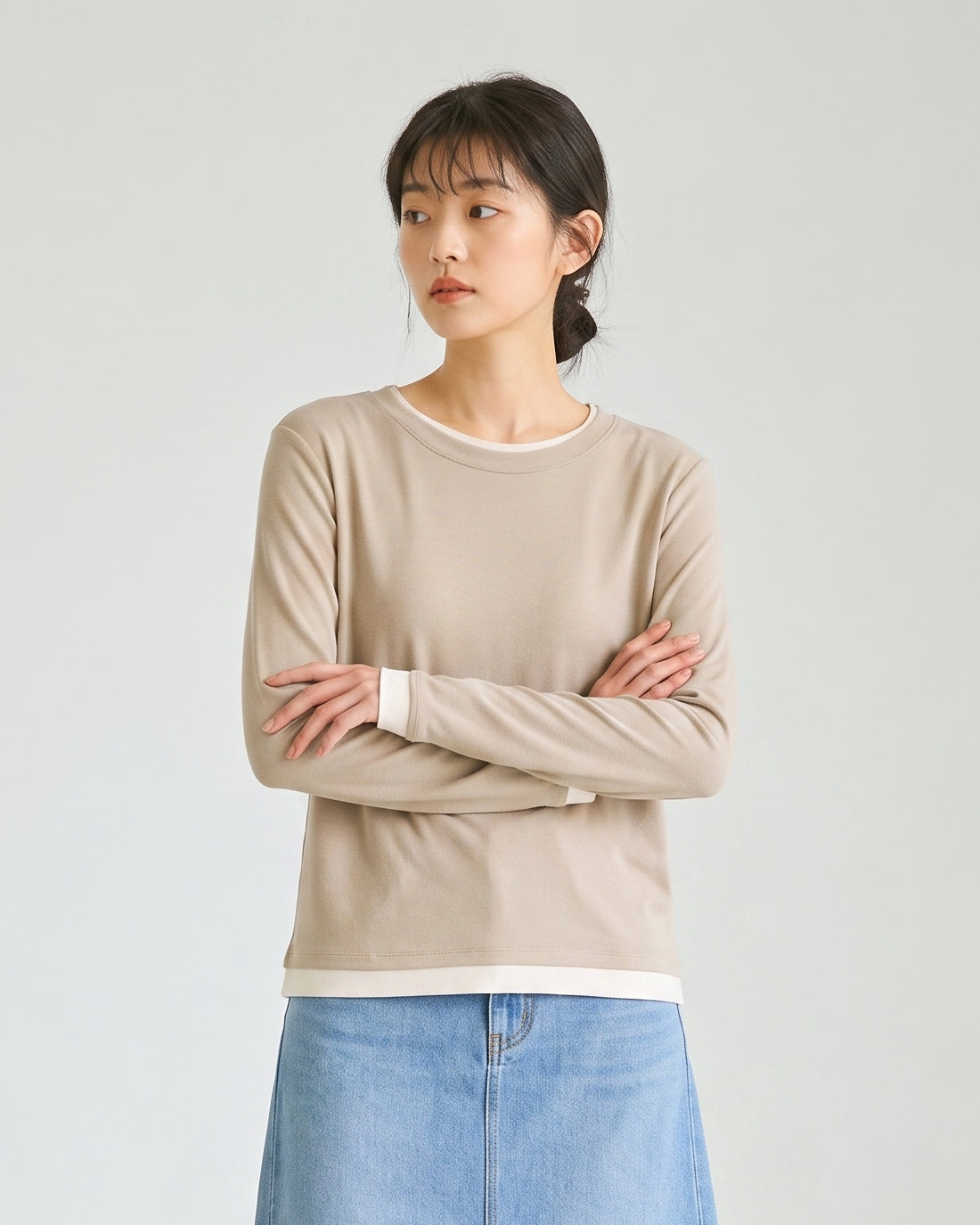 【秋新作】ラウンドネック レイヤード風 スリム見え フェイクツーピースTシャツ