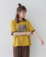 ゆったりクルーネック 配色トリムプリントTシャツ