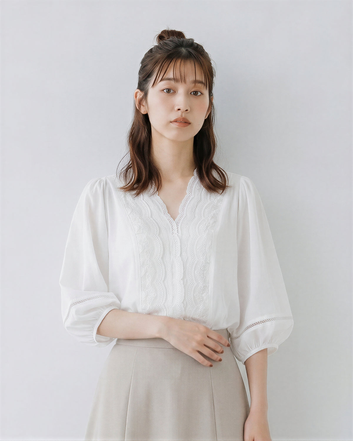 Vネック レース切り替え パフスリーブ シフォンブラウス-ホワイト-2XL