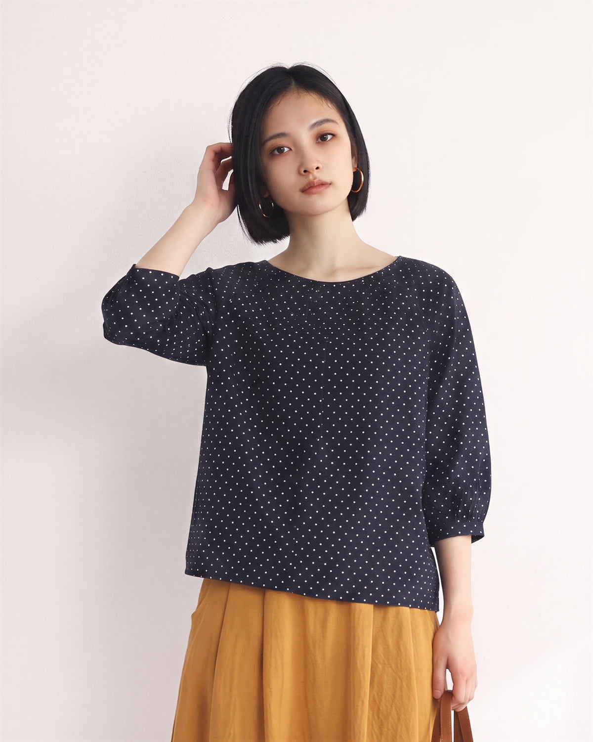 M-2XL ネイビードット ギャザー入り ゆったりブラウスXL