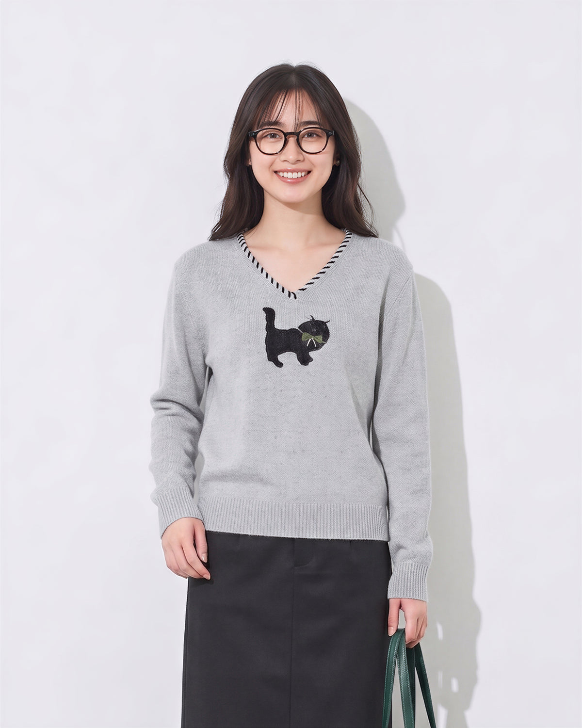 【全2色】S~XL Vネック 透かし縁取り 猫モチーフ ニットトップス