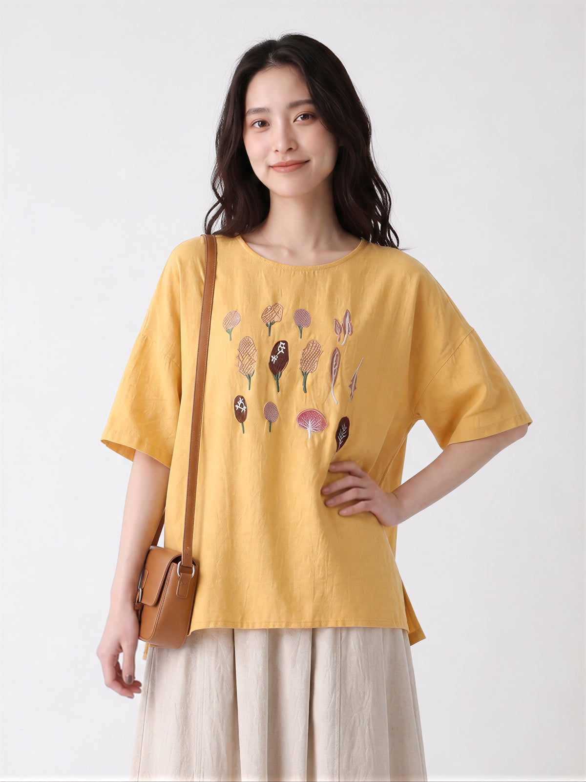 刺繍デザイン ゆったり クルーネックTシャツ-イエロー-2XL