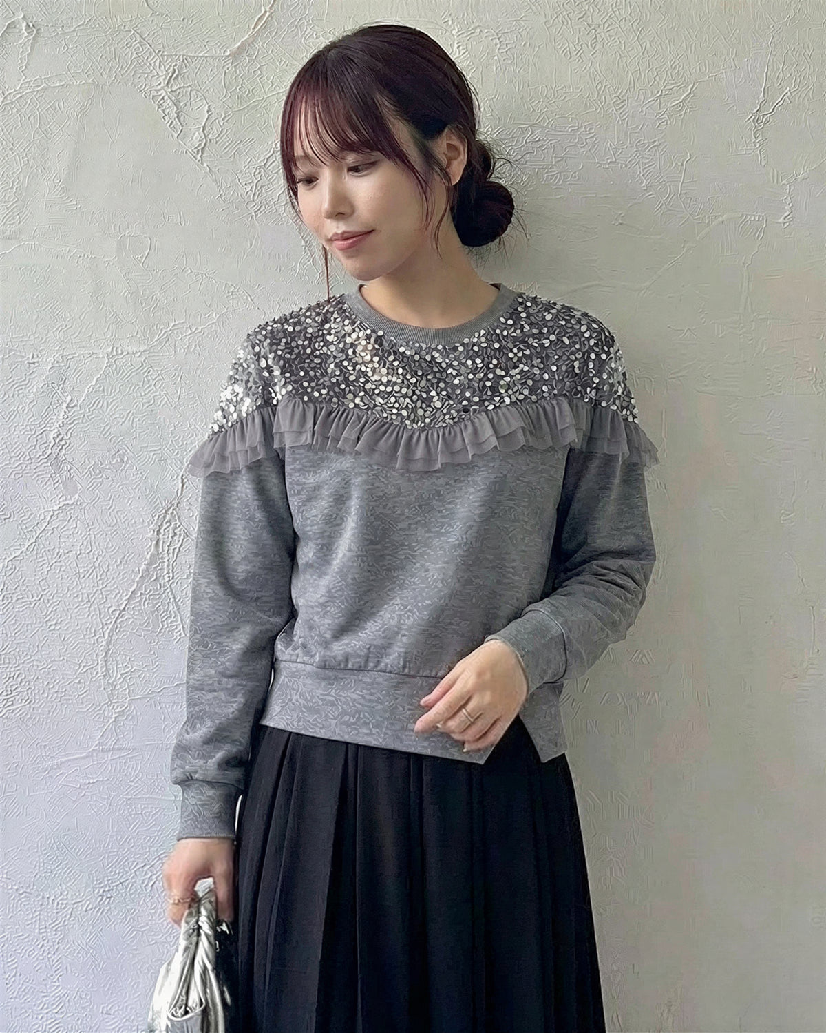 スパンコール切替 フリル（メロウ）付きスウェット