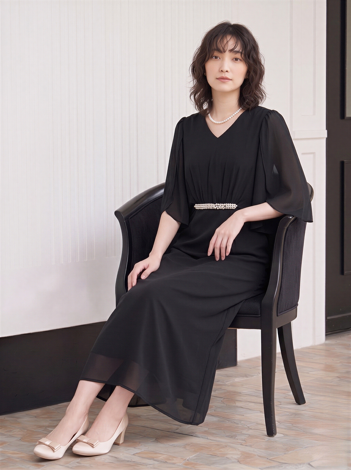 Vネック ショール風ケープ×バットウィング袖 ウエストマーク シフォンロングワンピース