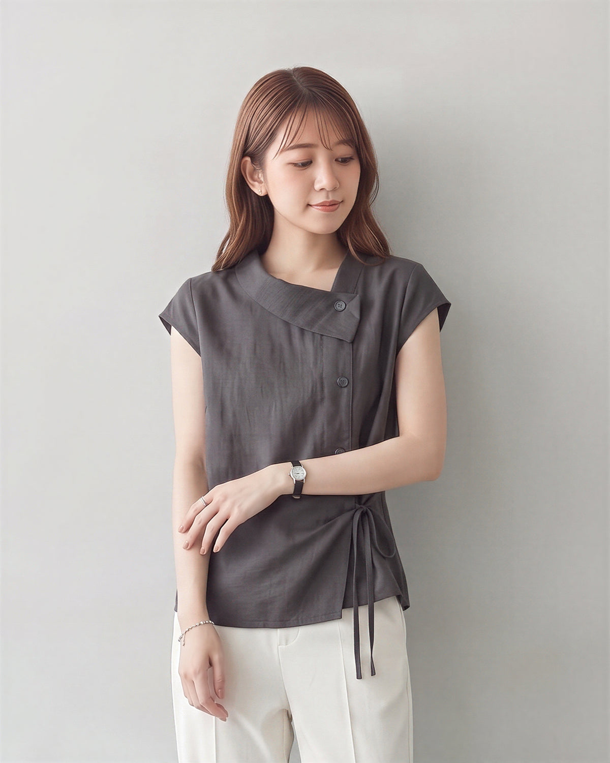 S~2XL アシンメトリーカシュクール リボン付きノースリーブトップス