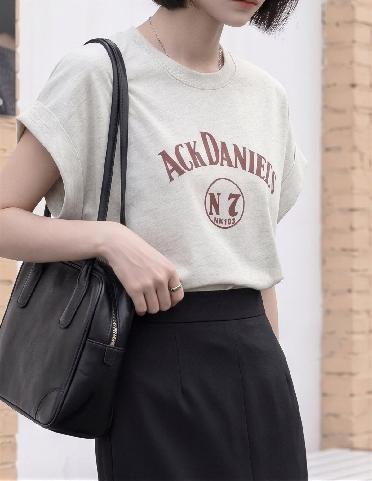 ロールヘムフリルスリーブ ヴィンテージプリントTシャツ