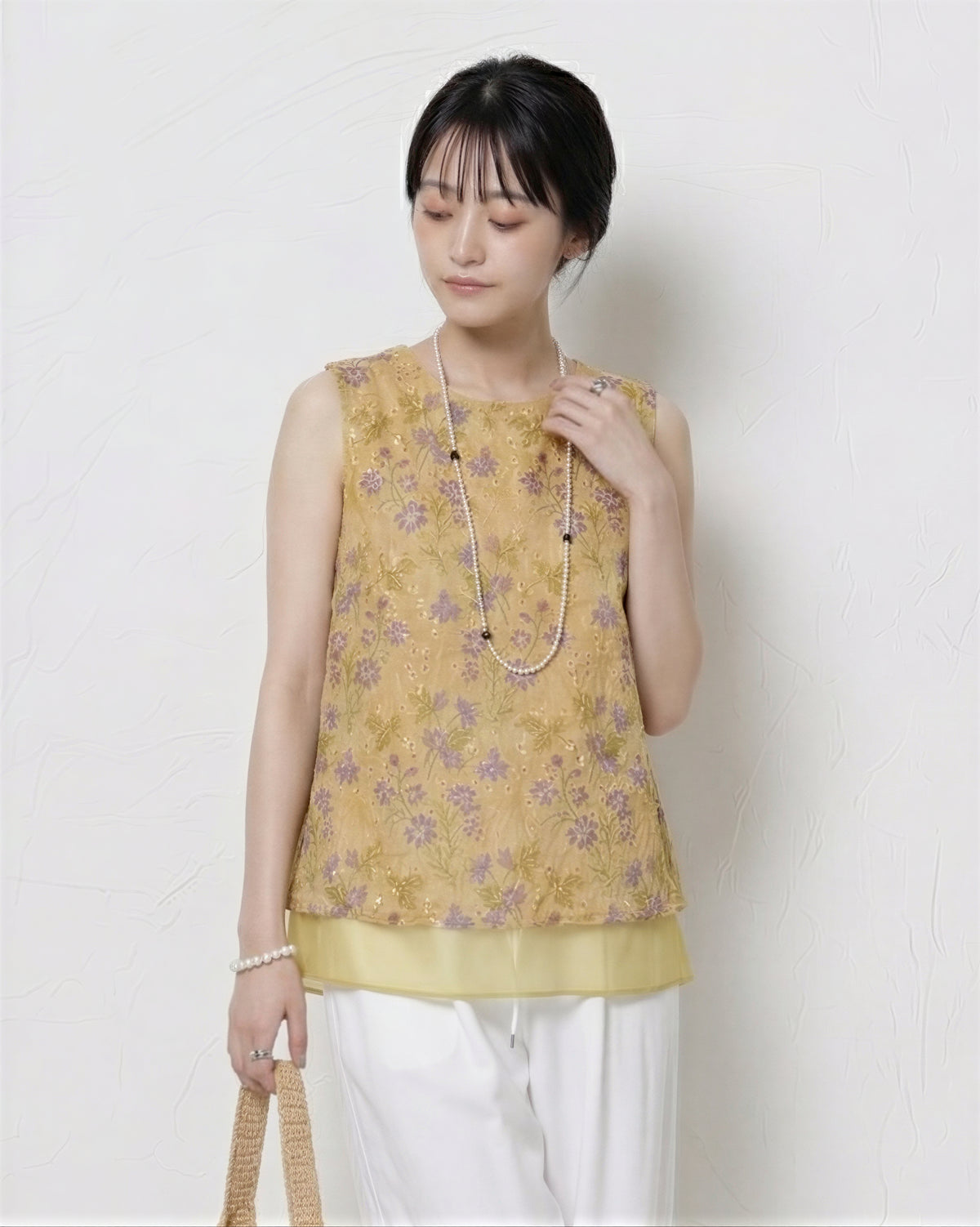 スタンドカラー Aラインシルエット 花柄プリント ノースリーブベスト