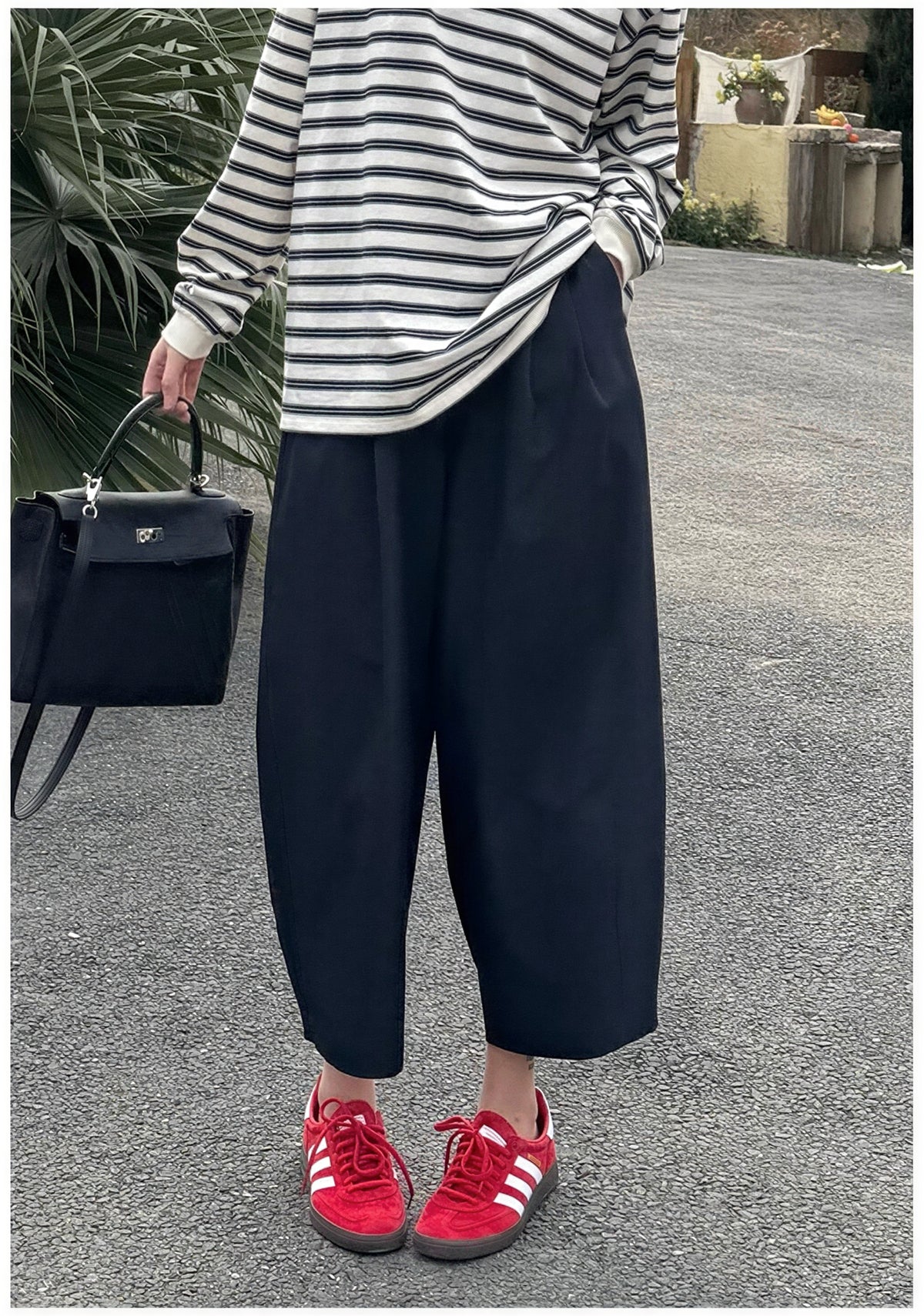 ハイウエストタック入りワイドパンツ
