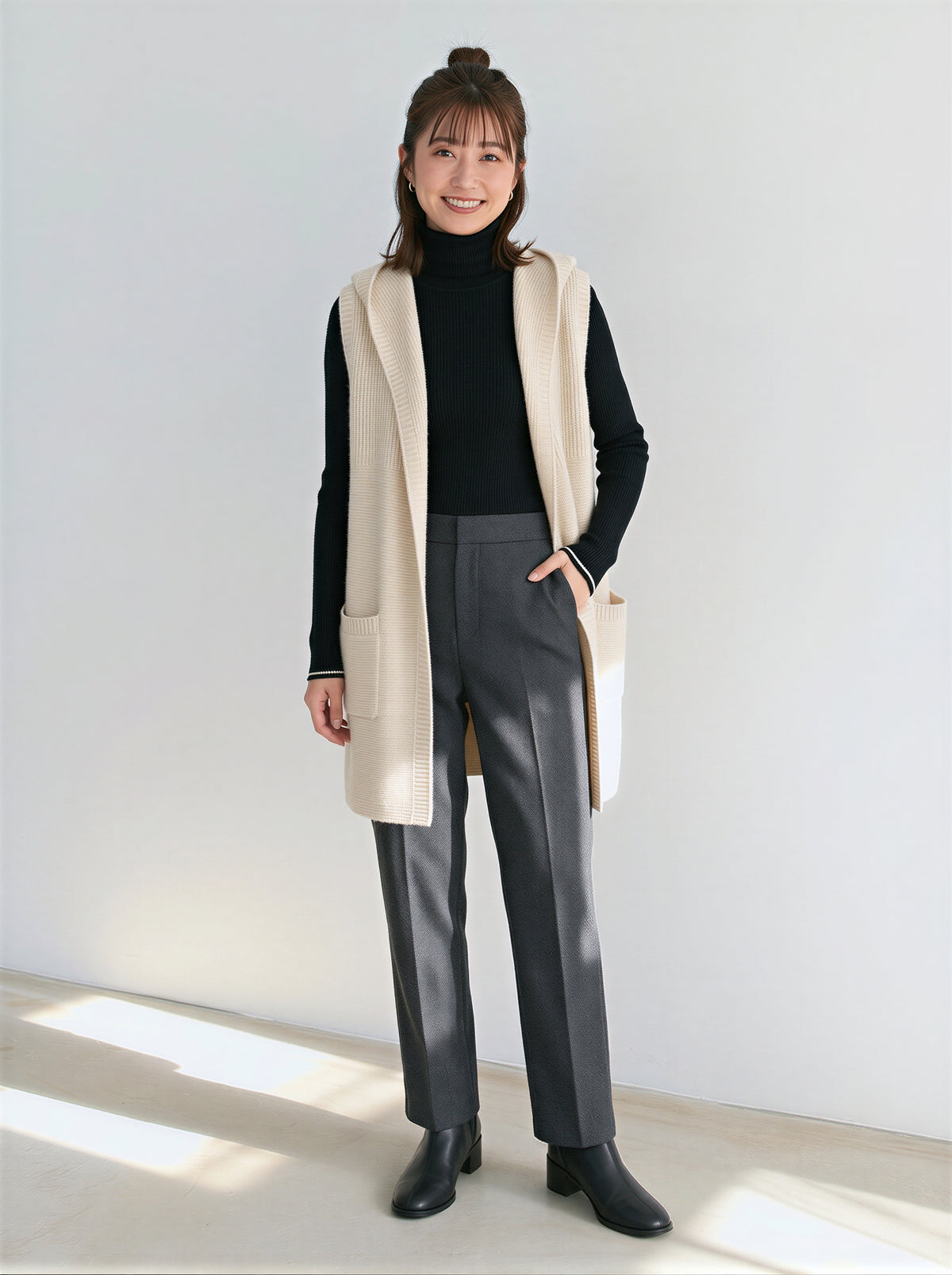 フード付きオープンフロントロングベスト