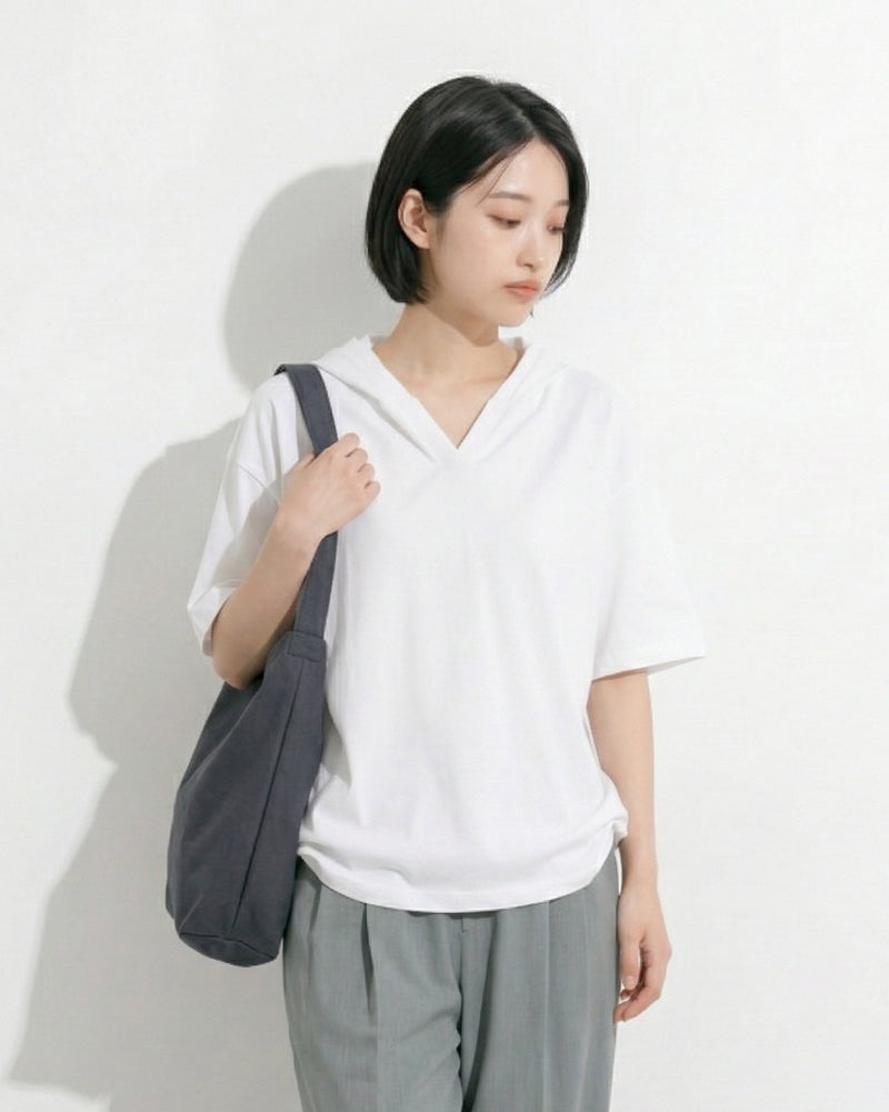 ゆったりドロップショルダー 無地 半袖フーディーTシャツ
