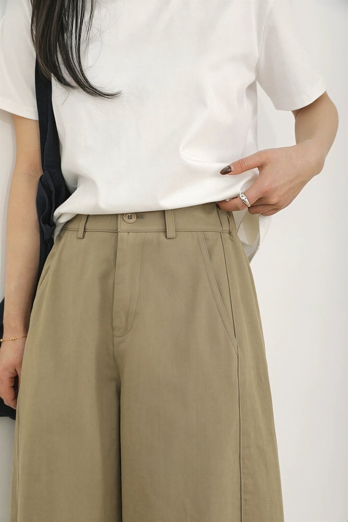 ハイウエスト タック入り ルーズワイドパンツ