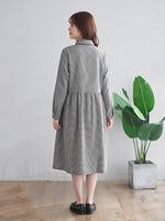 【秋新作】【全2色】M~2XL ゆったりAライン 立体カッティング シャツワンピース