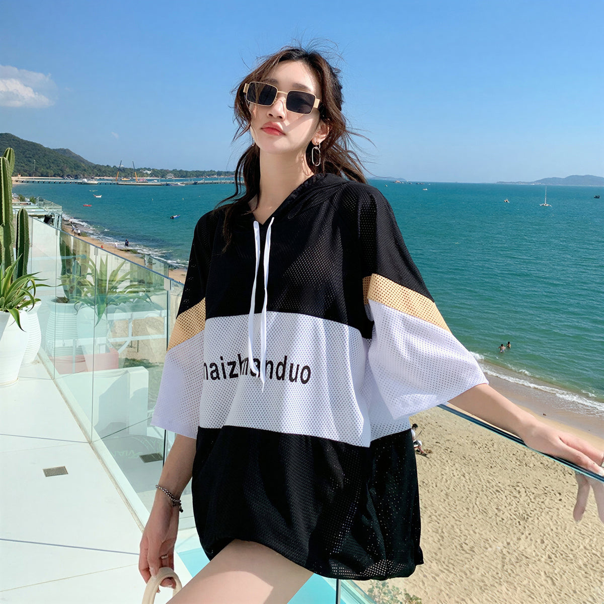 フード付き ゆったり シーム切り替えデザイン セパレート3点セット水着（カバーアップ＋タンクトップ型水着＋ボクサーショーツ）