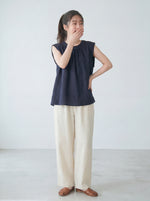 立体プリーツ クルーネック ノースリーブ ゆったりTシャツ