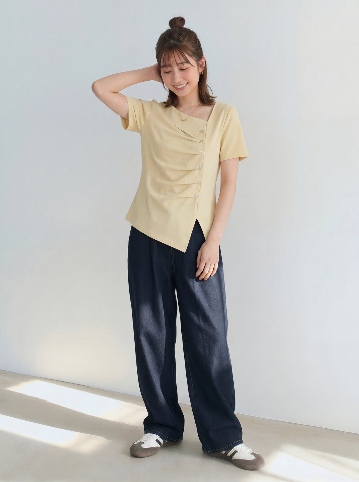 斜め前立てタック入り アシンメトリーヘム 半袖Tシャツ
